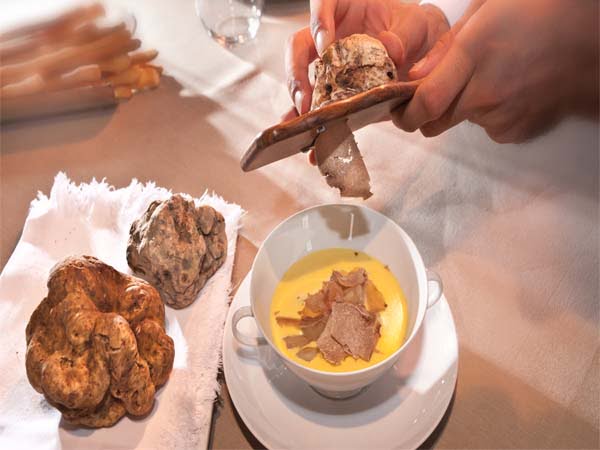 Piedmont_Alba_Food_Truffle_dish_